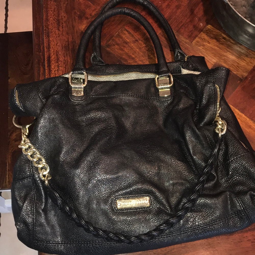 Steve Madden Black and Gold Handbag